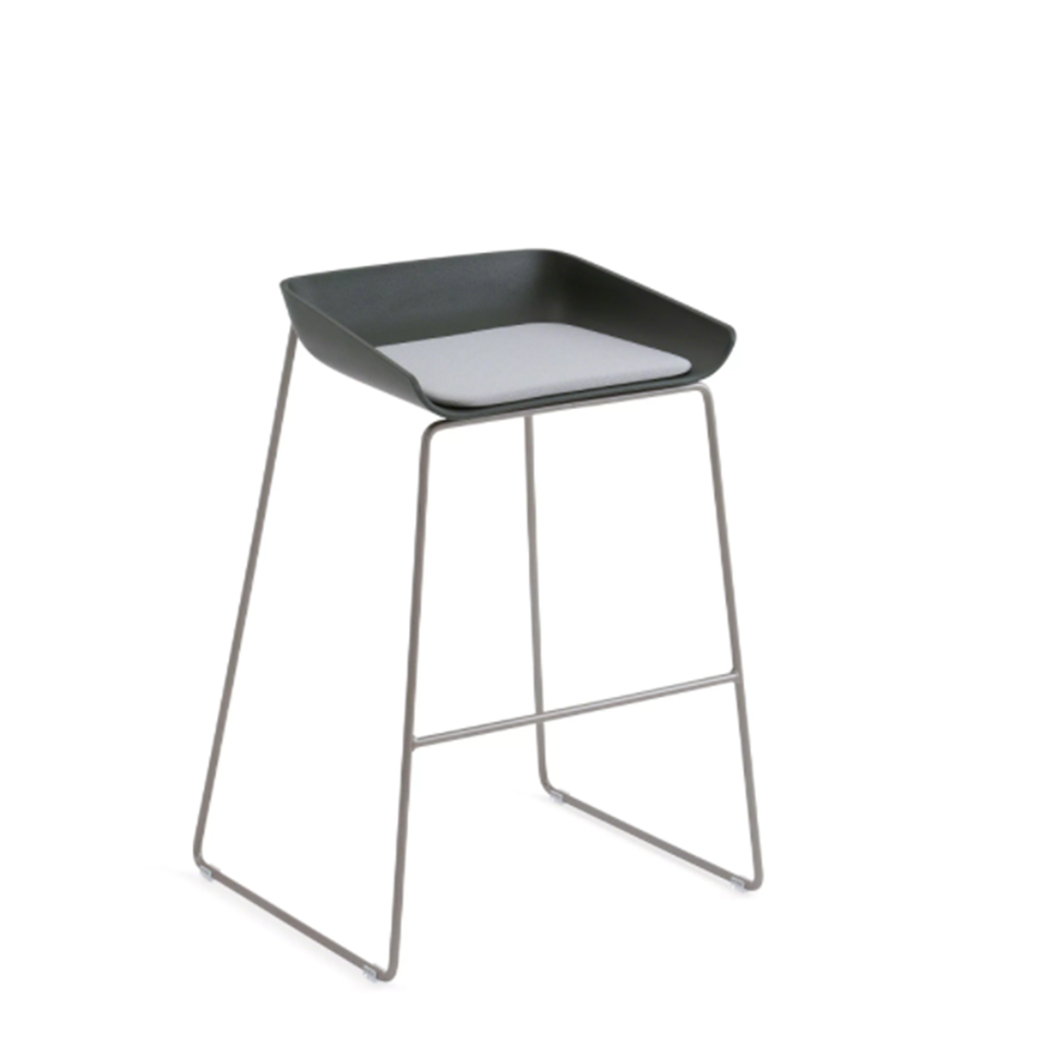 Scoop Stool